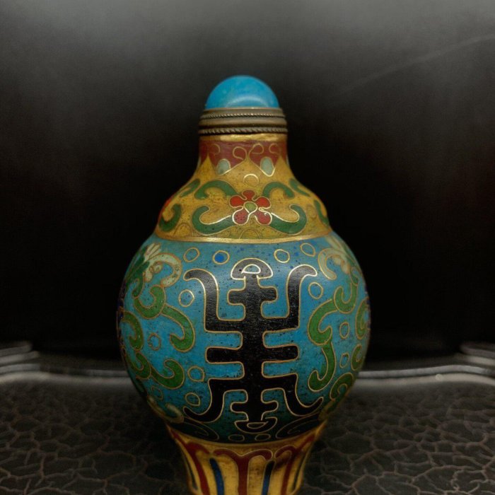 鼻煙壺老銅胎掐絲琺瑯彩景泰藍鼻煙壺高8.2厘米，寬4.9厘米【二手】5112