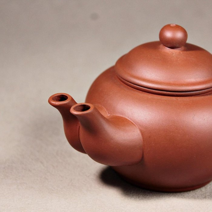 桑園の】 早期中國宜興紫砂壺朱泥雙嘴壺泡茶壺老品底銘(委託品) T 1199
