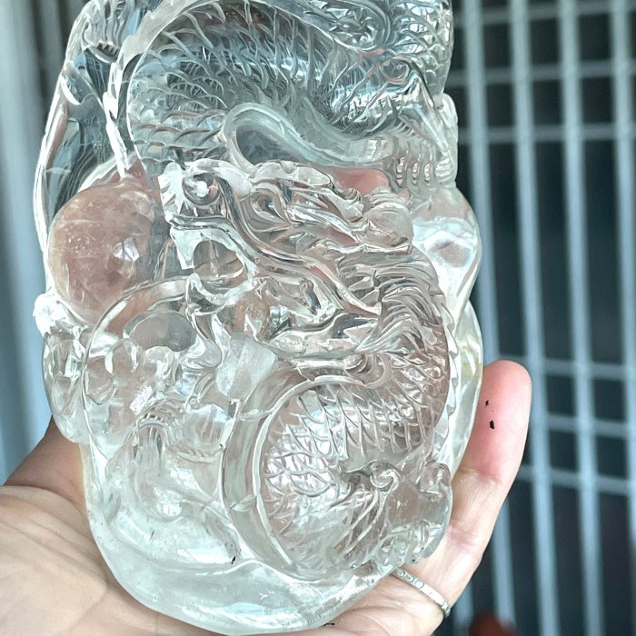 天然白水晶龍雕清透料帶彩虹光稀有精品收藏– 841 | Yahoo拍賣