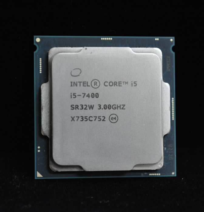 Core i5-7400四核盒裝正式版附風扇(1151 3.0G)非i5-6500 i5-6600 i5