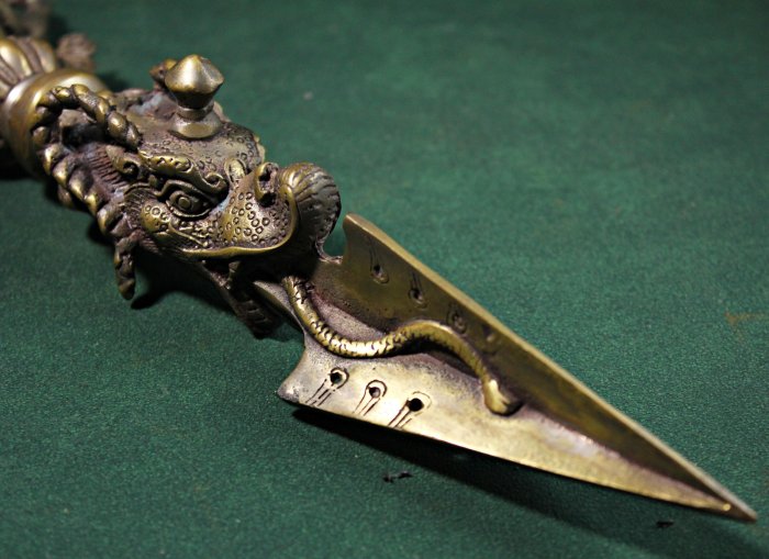 銅製 法器 象鼻金剛降魔杵 招財 辟邪 開運 装飾品 工芸品 置物 桑園の】藏傳法器大型33cm 象鼻財神手工雕金剛杵銅器銅雕把件收藏T