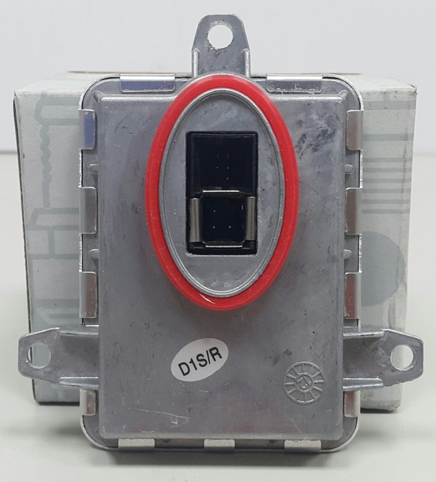 BMW F12 F13 2009- HID 大燈穩壓器 模組 控制器 變壓器 安定器 HID燈泡用 1307329461
