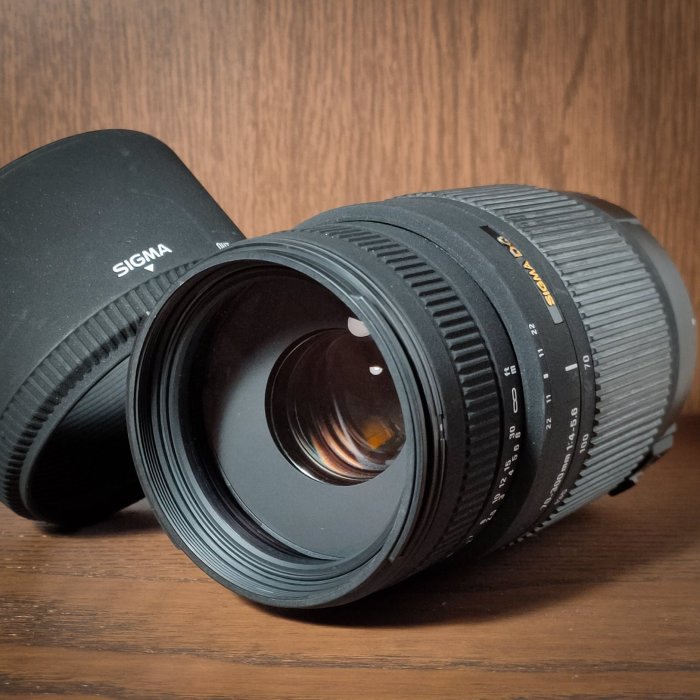 SIGMA 70-300mm F4-5.6 DG 望遠變焦（for NIKON）二手 盒裝