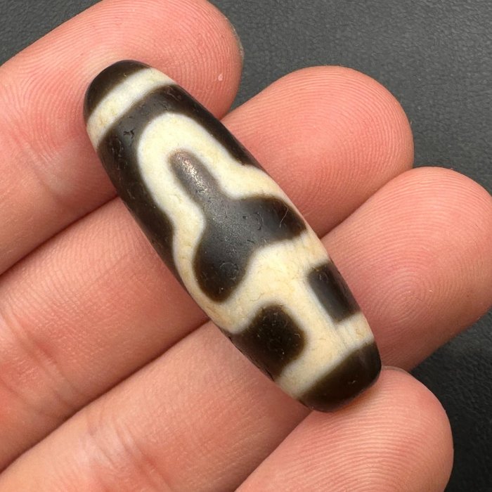 嚴選臺灣工藝藏傳古法老料菩提天珠，尺寸11mm 推薦收藏菩提珠魔力天珠