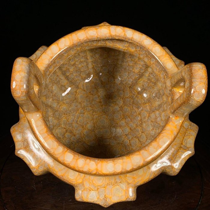 宋官窯冰裂紋雙耳三足爐，高19直徑19.5cm，6001466 瓷器官窯汝窯【古雲