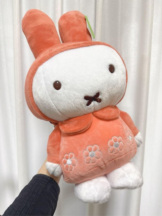 ＊日式雜貨館＊日本限定 米飛兔 MIFFY miffy 米菲趴趴兔絨毛擺飾 米飛兔玩偶 米飛兔S號 15&times;8&times;6cm