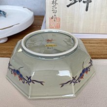 2817 林九郎作　献上手面取獅子牡丹　八角鉢　未使用 日本林九郎獅子牡丹八角大缽，全新附原盒，口徑17公分、高6公分，精雕