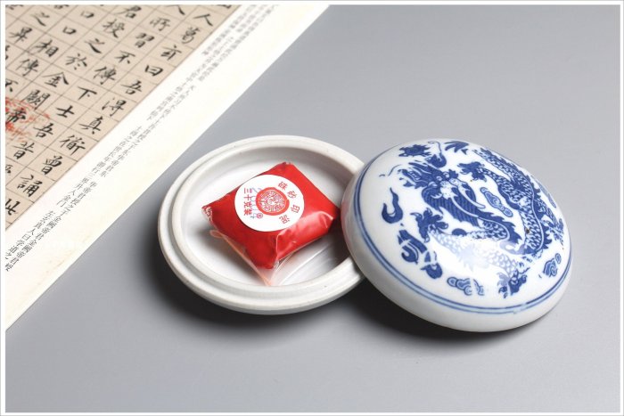 禾洛書屋】青花印泥盒〈外徑9cm〉(適用三兩印泥)瓷印盒/印缸/香盒