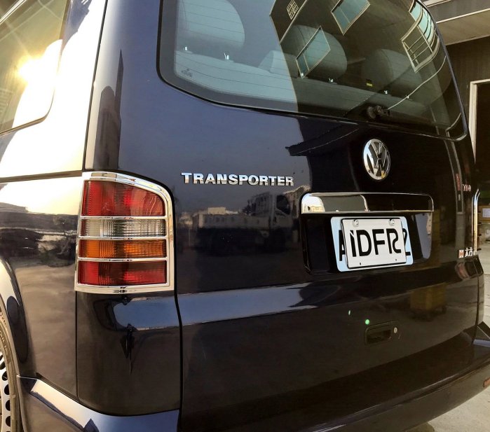 IDFR-汽車精品 VW 福斯 T5 03-09 鍍鉻後燈框 後燈飾框