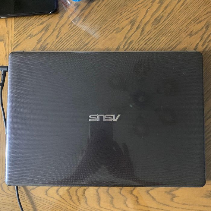 ASUS X450J  i5-4200H 2.8ghz 高階四核心win 10 筆電 ram 8g 硬碟SSD256g原價4000 特價出清 3299