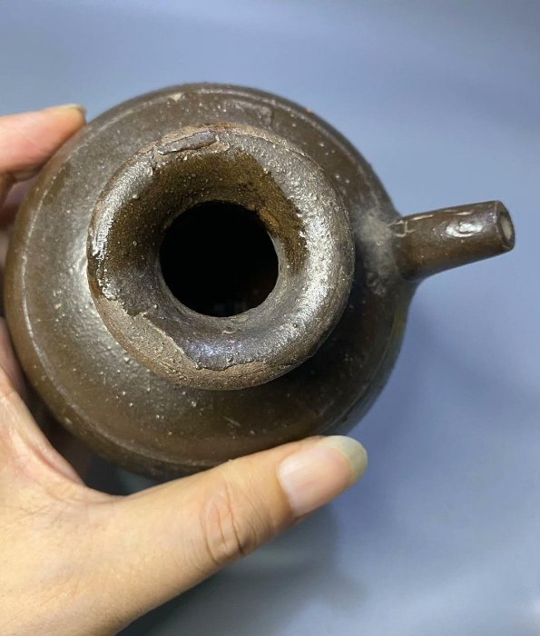 清代茶葉末釉水注，工藝精湛適合收藏古董瓷器清朝古董瓷器清朝瓷器茶葉