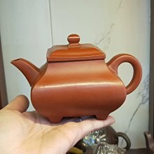 中国　紫砂　朱泥　布袋像　在銘　V　R7033E