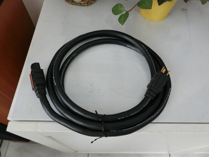 Rare Monster Cable PowerLine 300 High Performance AC Power Cord