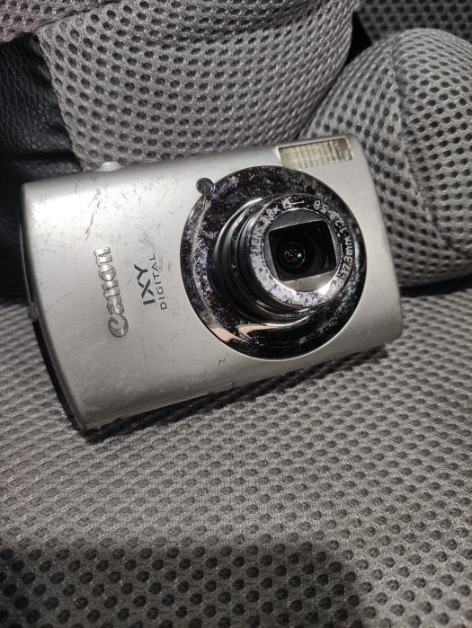 二手保固七日CANON IXUS 860 屏亮 相機+電池充電器 台灣粗 另租賣配件相機 愛寶買賣