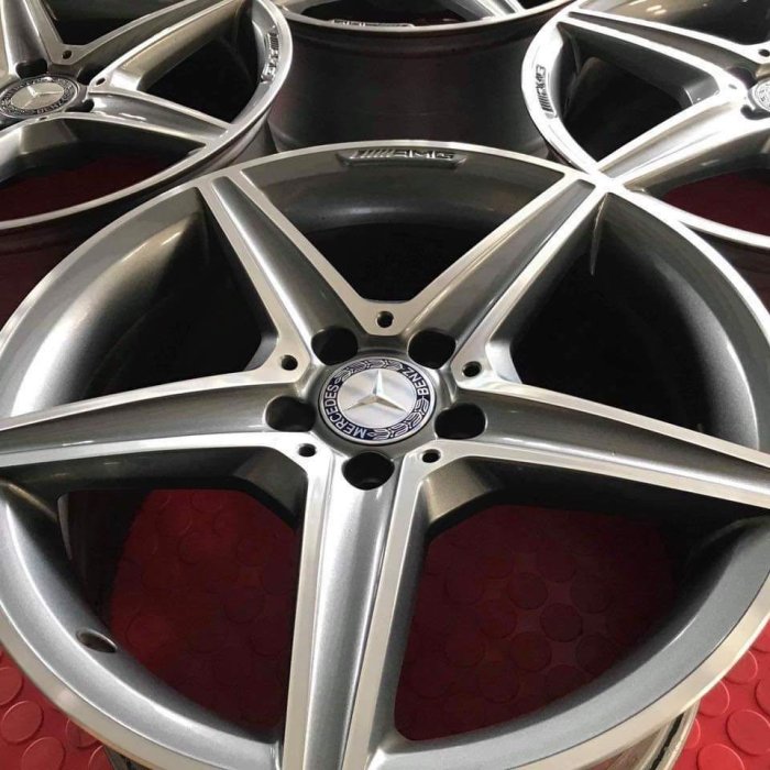 賓士 W205 原廠 AMG 18吋前後配鋁圈