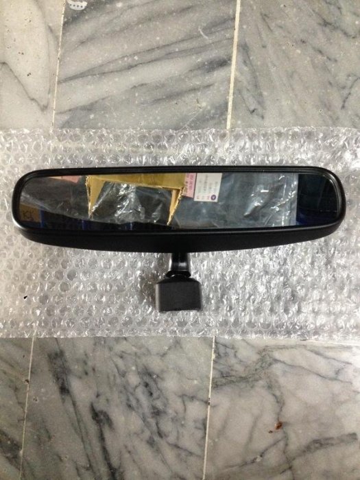 正廠 TOYOTA PREVIA 06 室內鏡 室內後視鏡 其它前保桿,後保桿,發電機,啟動馬達,水箱罩,惰輪 歡迎詢問