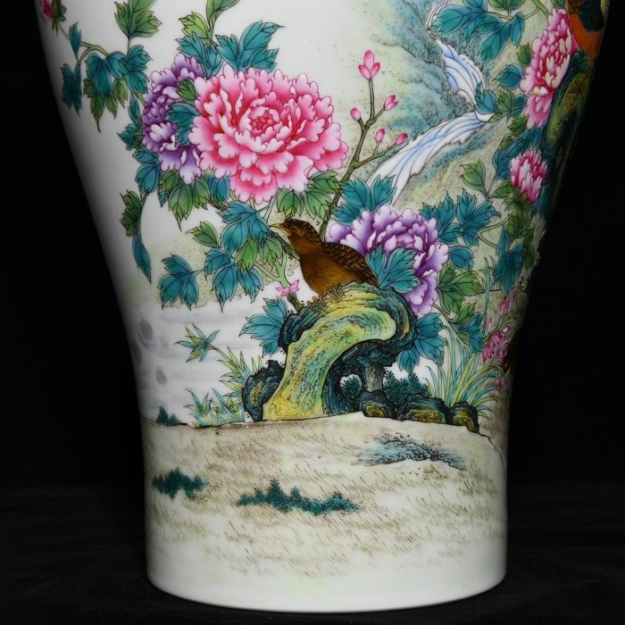 可議價清雍正粉彩花鳥紋梅瓶，高38.5cm直徑23.5cm，編號3553037青瓷