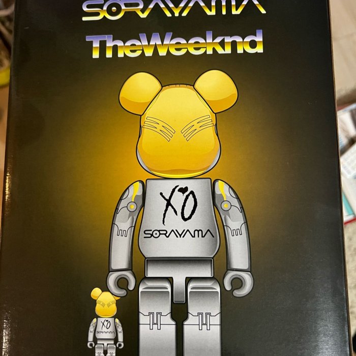 空山基Hajime Sorayama X The Weeknd Bearbrick 400% + 100% 官網正品