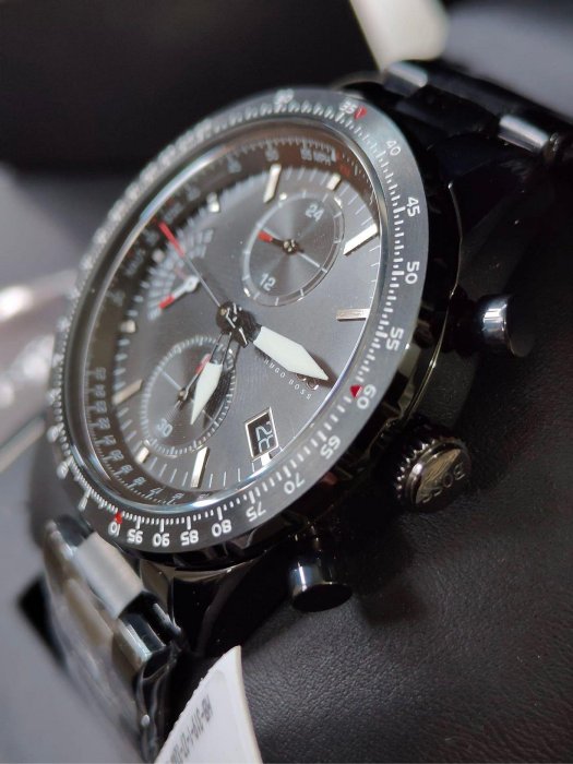 HUGO BOSS Aero 黑色錶盤黑色不鏽鋼錶帶石英三眼計時男士手錶1513771