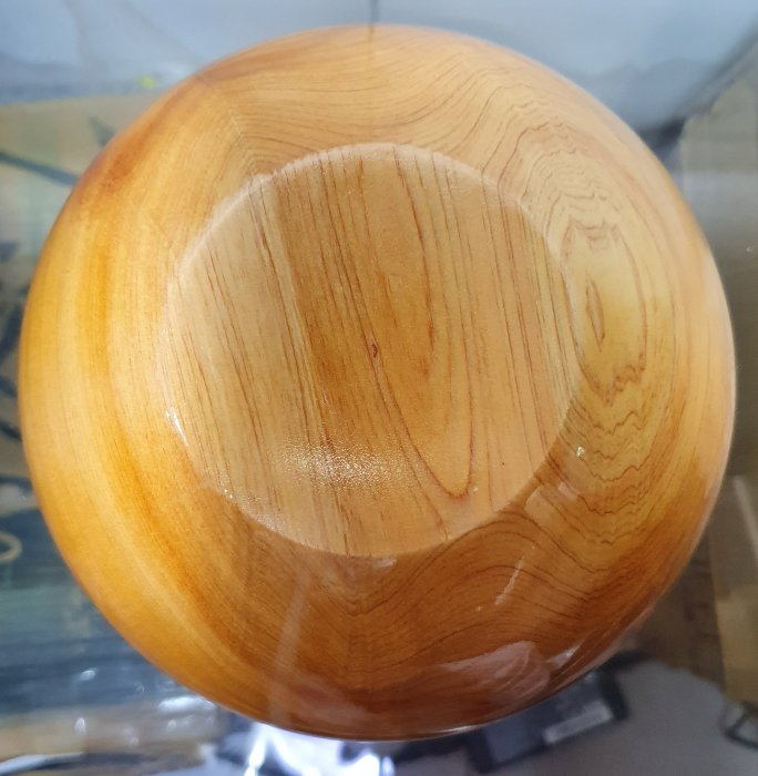 台湾産　黄檜木　飾り品　聚宝盆 104)台灣扁柏HINOKI黃檜聚寶盆完整無裂無補重油閃花黃檜木樹頭車