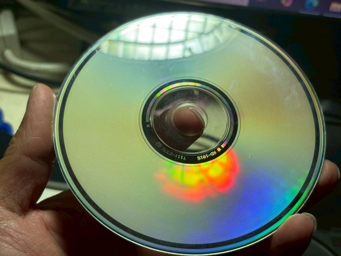 旻紘二手CD T111版本 周華健 心的方向 無PFI | Yahoo拍賣