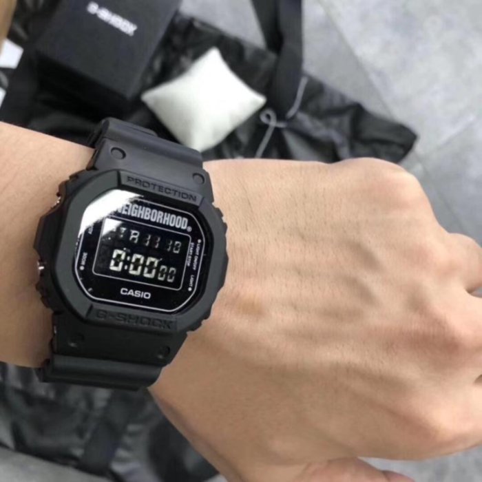 希望商店】NEIGHBORHOOD x G-SHOCK DW-5600 經典聯名黑魂電子手錶
