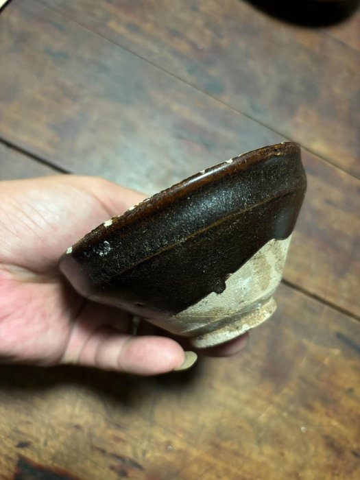 宋代江西吉州窯黑釉天目盞茶盢，器型端正，尺寸精巧，手工考究。經典深