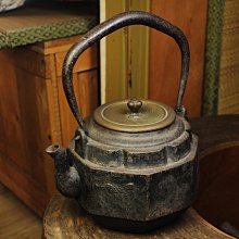 鉄瓶 銅蓋 金清堂製 ☆時代煎茶道具 龍文堂造蓋 ◇鉄瓶・岩肌