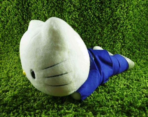 【震撼精品百貨】Hello Kitty 凱蒂貓~絨毛娃娃-丹尼爾(飛天東京)