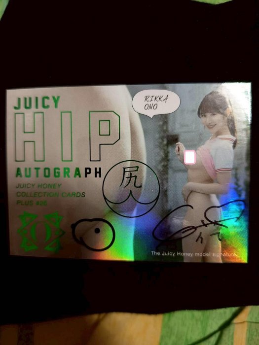 2025 Juicy Honey PLUS #26 女友系AV女優-小野六花~露美乳美尻簽~綠尻蜜桃臀~限量簽名卡/20