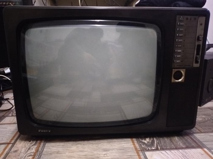 嚴選八十年代北京電視機廠古董18吋TCPS CRT彩色電視，功率69W，松-2784適合收藏 古董 TV 電視機 臺灣