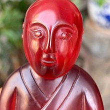 清代紅鋯石人像，高11.5公分，天然紅鋯石精雕， 紅色包漥，無瑕美工
