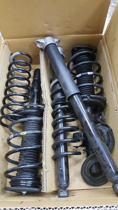 九成九新 新車拆車 FORD MK3.5 MK3 FOCUS 中古原廠避震器 D2 BC DGR 中古良品