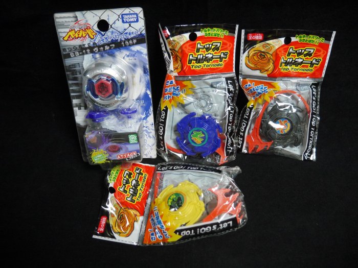【阿輝の古物】玩具_Takara Tomy 戰鬥陀螺 鋼鐵奇兵 BB12 Top Tornado 一批合售_部分未拆封_#F21