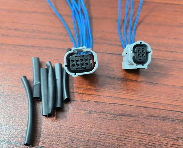 適用於皇冠銳志IS250 GS300LS460方向機插頭電子助力泵轉向機插