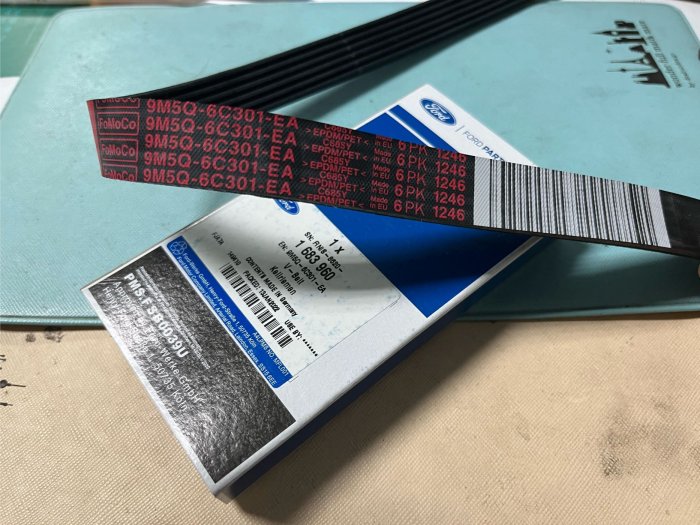 2013-FOCUS 柴油 原廠發電機皮帶（綜合皮帶6PK1246)