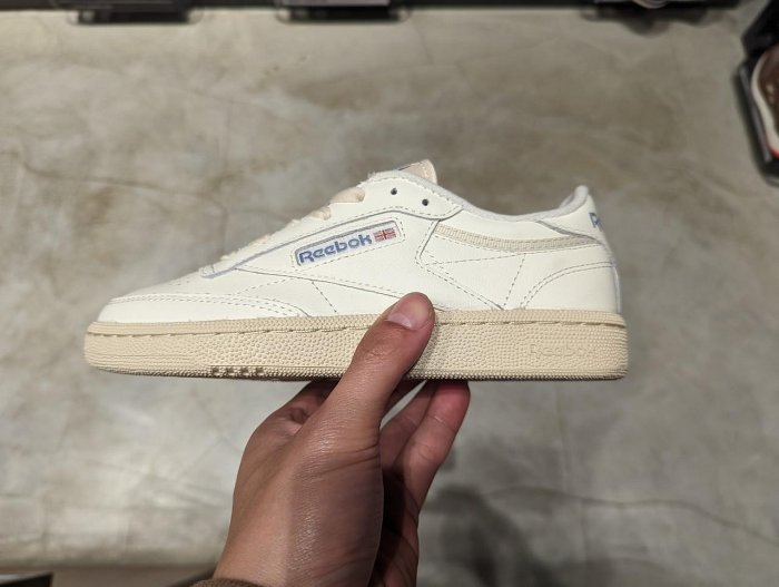 限時特價 南🔥2024 3月 Reebok Club C 85 100074235 女 休閒鞋 經典 復古 低筒 百搭 | Yahoo拍賣