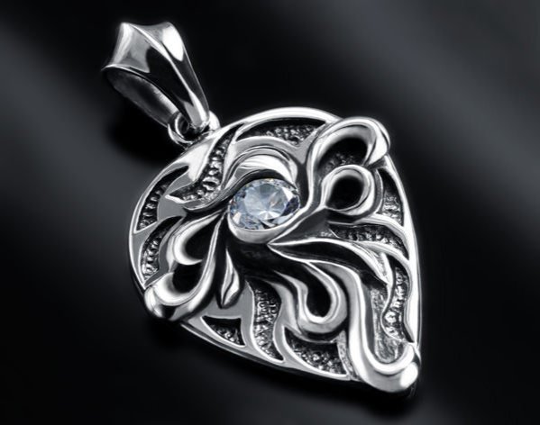 【創銀坊】月神之眼 925純銀 墜子 吉他 匹克 龐克 彈片 PICK 水晶 鑽石 喬治傑生 玉 項鍊(P-11304)