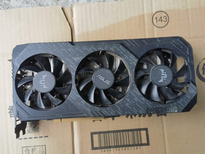 【小新代購】華碩TUF 1660S 6G顯卡，好的功能正常成色如圖   喜歡的朋友朋友歡迎即時通與我們聯繫！