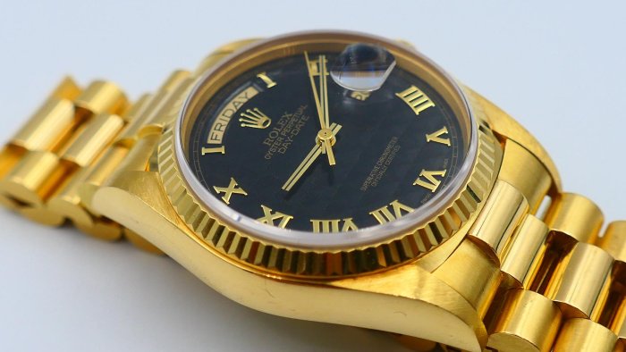 【美好時光】ROLEX勞力士罕見近庫存新品品相18038盒單全金字塔面超美品!( 1803 18238參考)