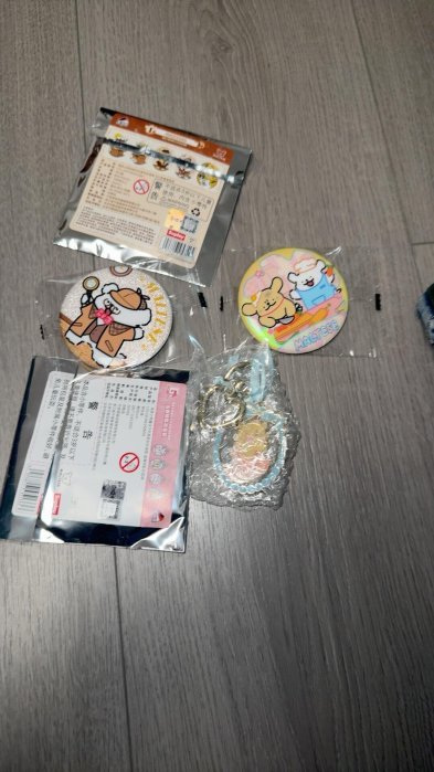 嚴選樂淘賞線條小狗可愛掛件吧唧風尚推薦適合收藏 線條掛件 小狗掛件 可愛掛件