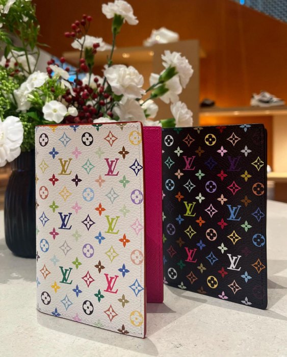 【新品未開封】村上隆Yonaguni50cm➕ショッパー 新品未開封】村上隆Yonaguni50cm➕ショッパー 村上隆的價格推薦