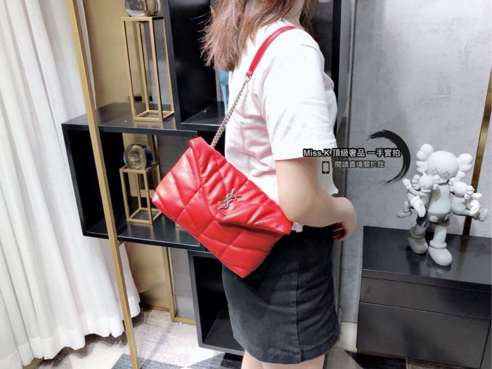 YSL 過年紅LOULOU PUFFER迷你絎縫小羊皮雲朵包 帕妃包 23cm