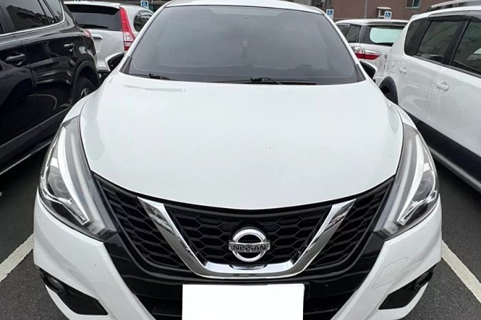 【跳樓出清大特價】Nissan Tiida 2018款 自排 1.6L