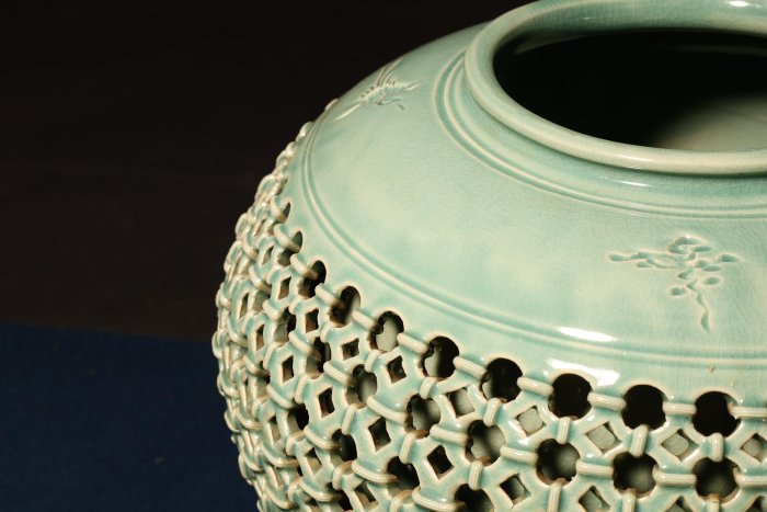 12/18結標名家海泉作高麗青瓷鏤空大花瓶_蘊藏紋緻青瓷壺BCL0434 -花道