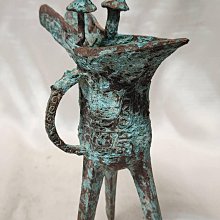 青銅器收藏：商周時期青銅爵杯爵是中國傳統一種用於飲酒的容器（大眾