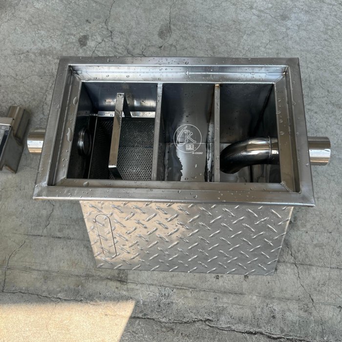 b76a8593-9d3c-4cb0-bbf5-