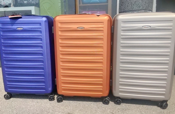 萬國通路 Probeetle 28吋 德國拜耳PC防刮材質 臺灣製造 拉鍊款 行李箱/旅行箱(3色) KG89