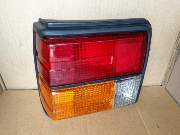 TSY CIVIC 喜美 CV1.4 SA1 5門 5D 後燈 尾燈 一對左右共2顆 新品 k6 k7 k8 k9