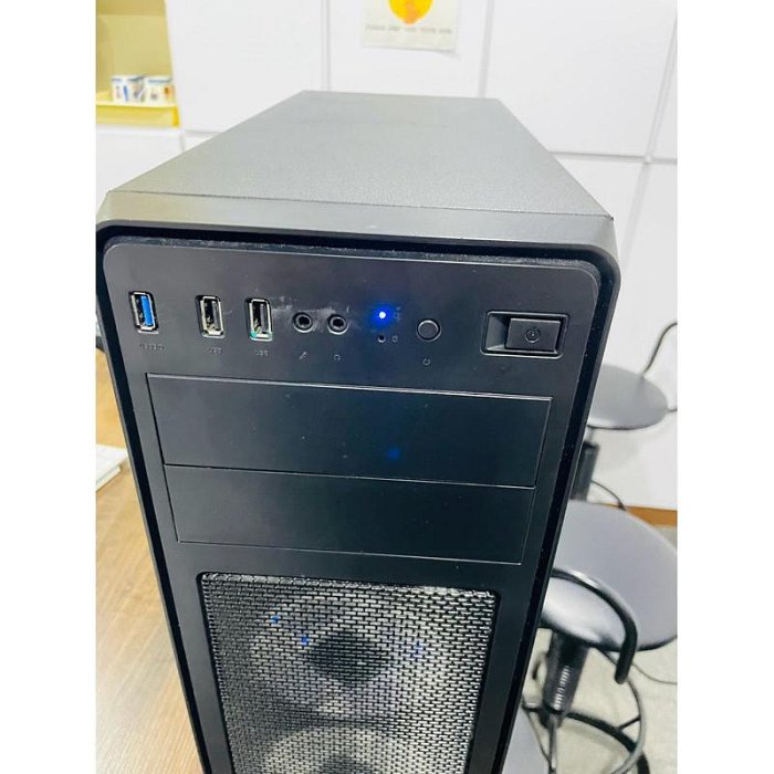 電競 i5-10400F 32G DDR4/500G SSD/1T HDD RTX3060 650W 二手桌機